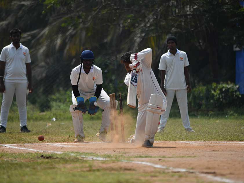 cricket game image - ajkcas